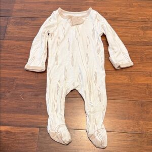 Cloud Island Cream and Tan Kids Footie